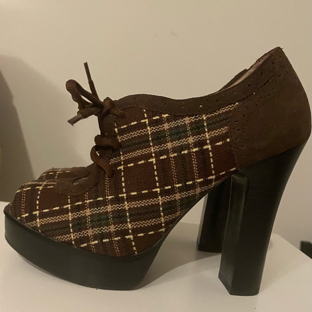 Zinc Peep Toe Heels